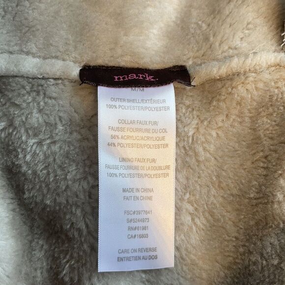 Faux Fur Vesr - Picture 4 of 4